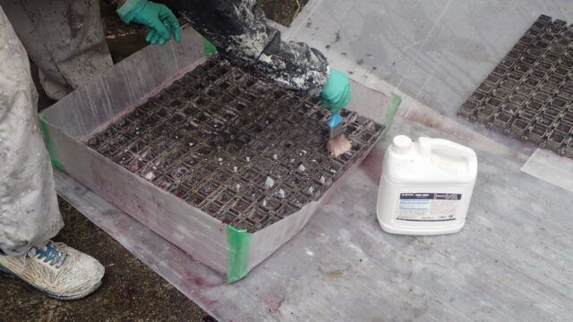 強力サビ取り剤の塗布